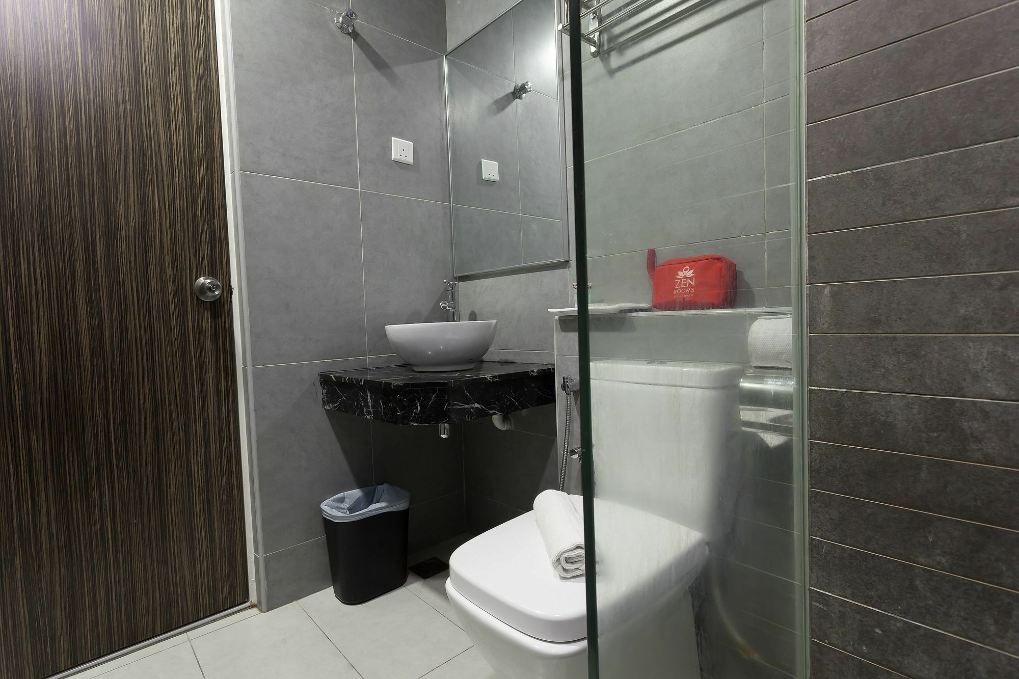 קואלה לומפור Zen Rooms Near Sogo מראה חיצוני תמונה